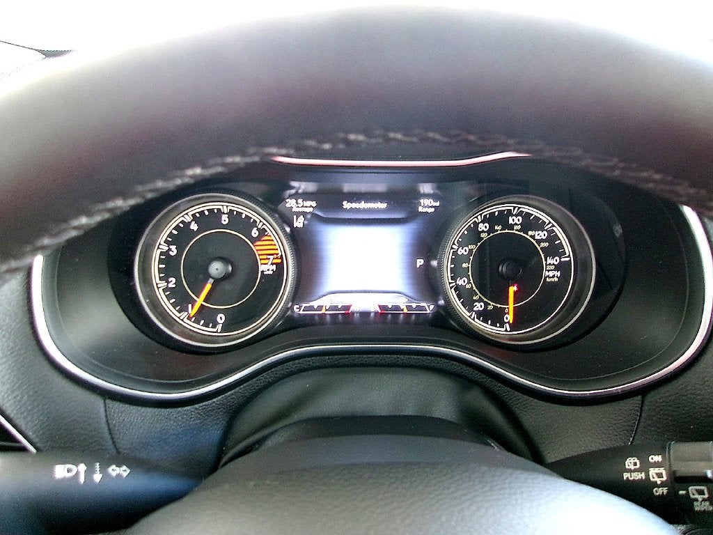 2023 Jeep Cherokee Altitude