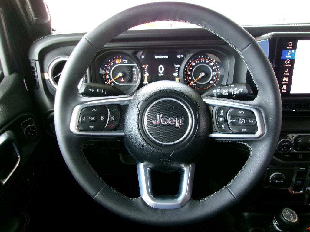 2025 Jeep Wrangler Sahara