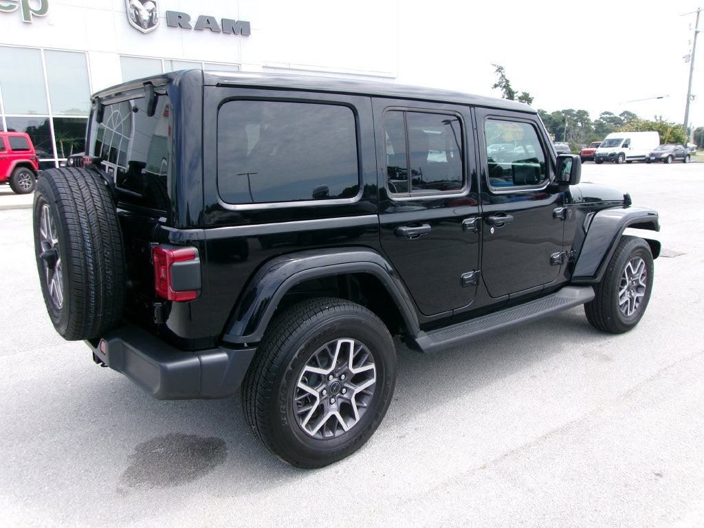 2025 Jeep Wrangler Sahara