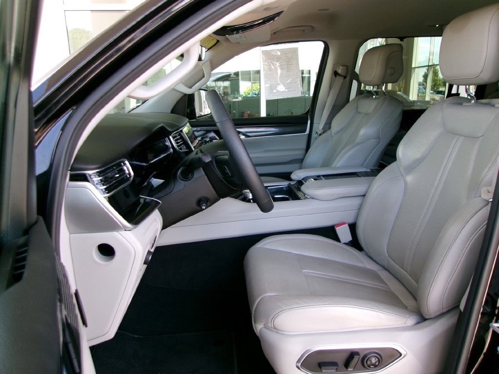 2022 Jeep Wagoneer Series I