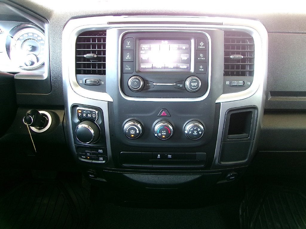 2024 RAM 1500 Classic SLT