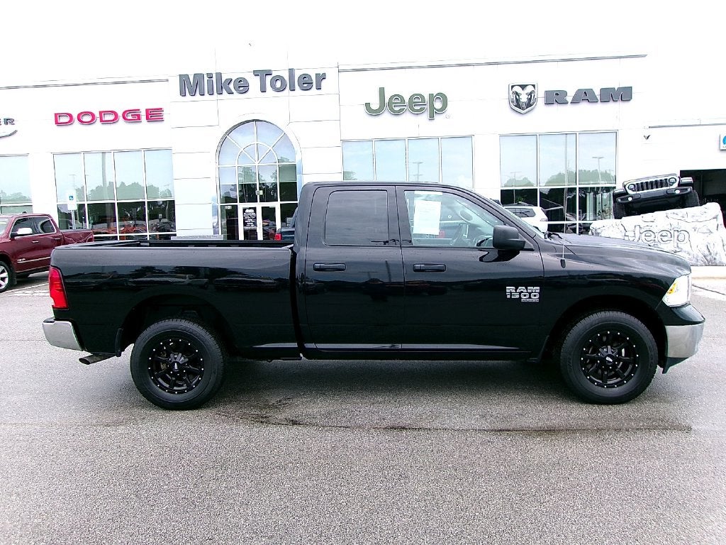 2024 RAM 1500 Classic SLT