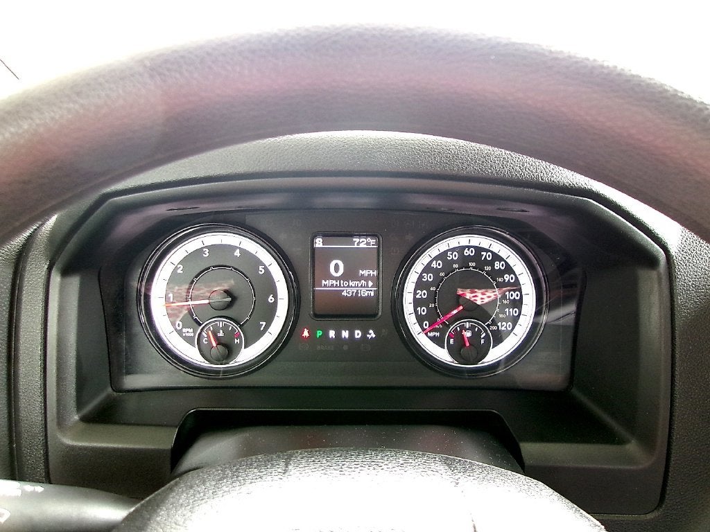 2024 RAM 1500 Classic SLT
