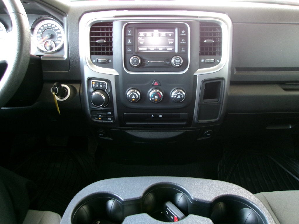 2024 RAM 1500 Classic SLT