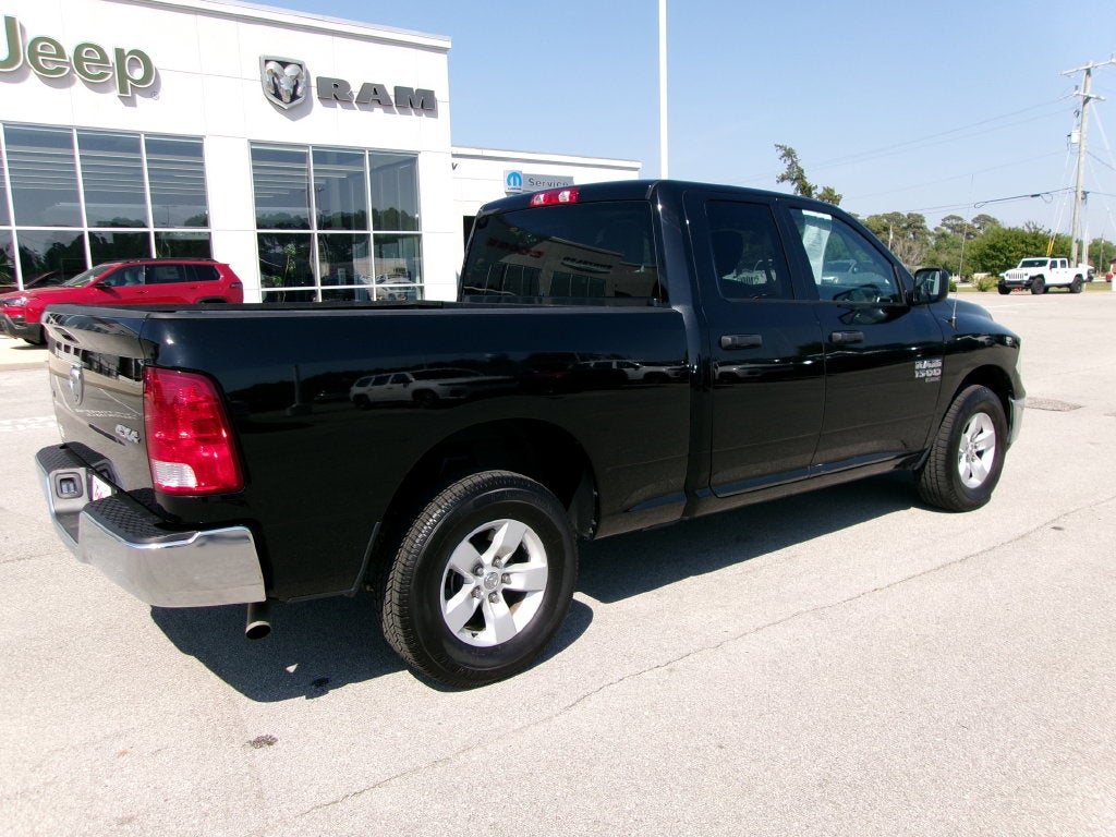 2024 RAM 1500 Classic SLT