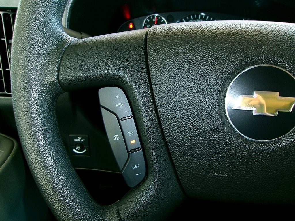 2024 Chevrolet Express 3500 LT Passenger