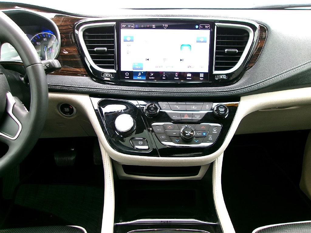 2024 Chrysler Pacifica Limited