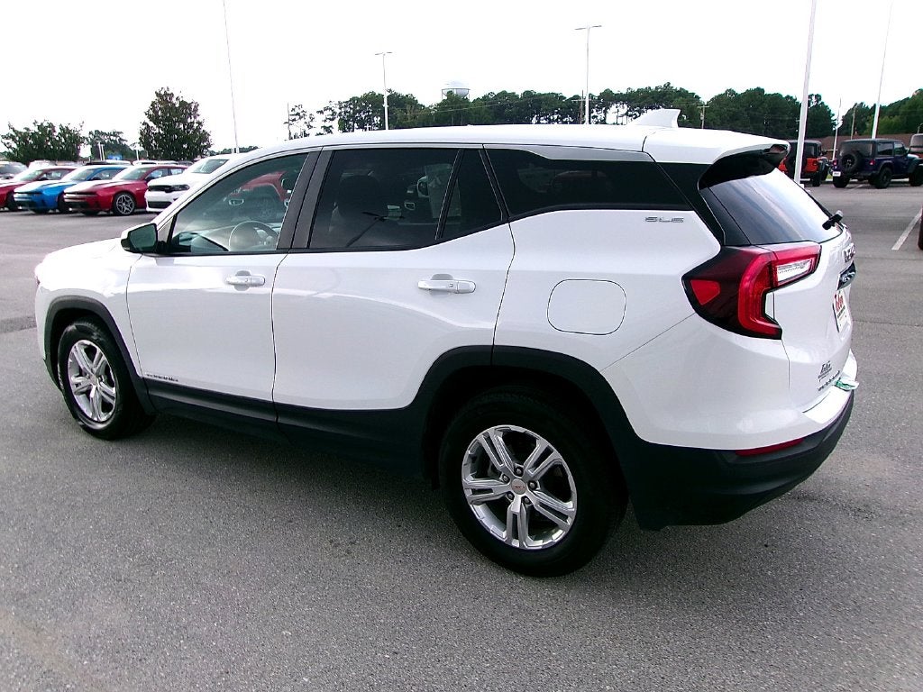 2024 GMC Terrain SLE
