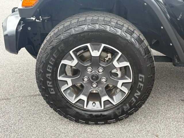 2024 Jeep Wrangler Sahara