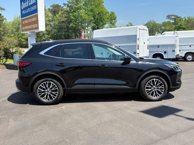 2024 Ford Escape Plug-In Hybrid Base