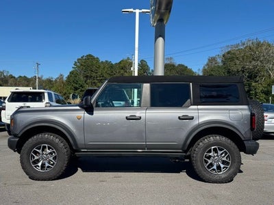 2023 Ford Bronco Badlands