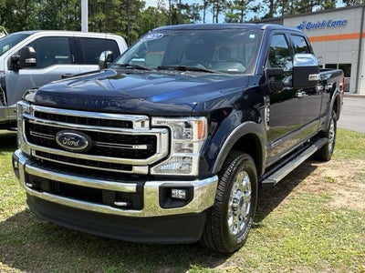 2022 Ford F-350SD Lariat