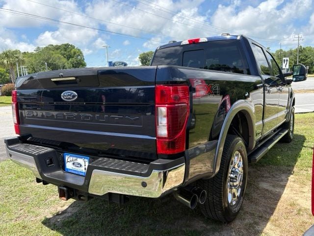 2022 Ford F-350SD Lariat
