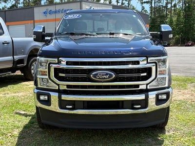 2022 Ford F-350SD Lariat
