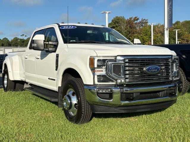 2022 Ford F-350SD Lariat