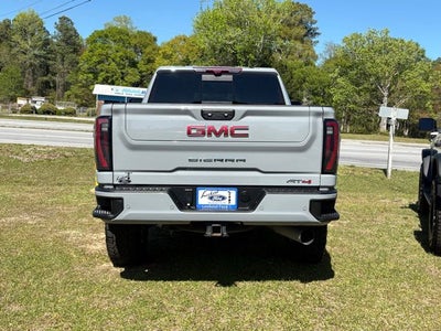 2024 GMC Sierra 2500HD AT4