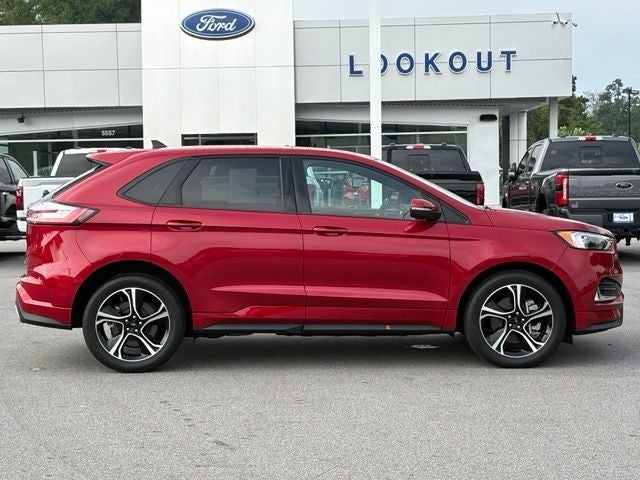 2023 Ford Edge ST