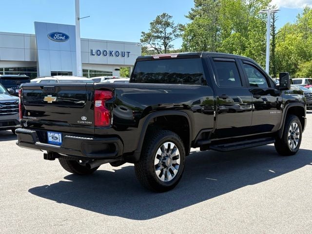 2025 Chevrolet Silverado 2500HD Custom