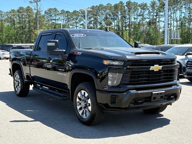 2025 Chevrolet Silverado 2500HD Custom