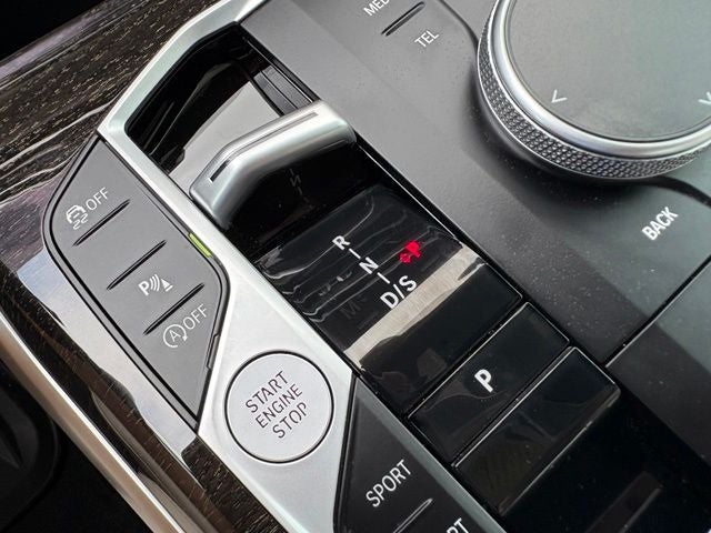 2024 BMW 3 Series 330i