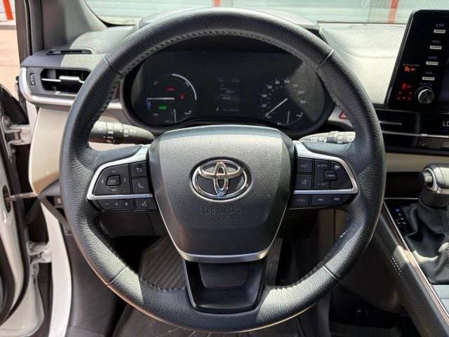 2024 Toyota Sienna XLE 7 Passenger