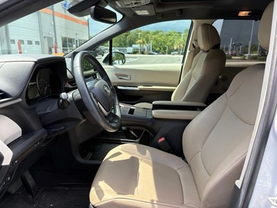 2024 Toyota Sienna XLE 7 Passenger