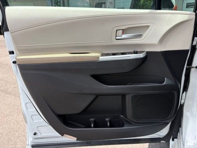 2024 Toyota Sienna XLE 7 Passenger