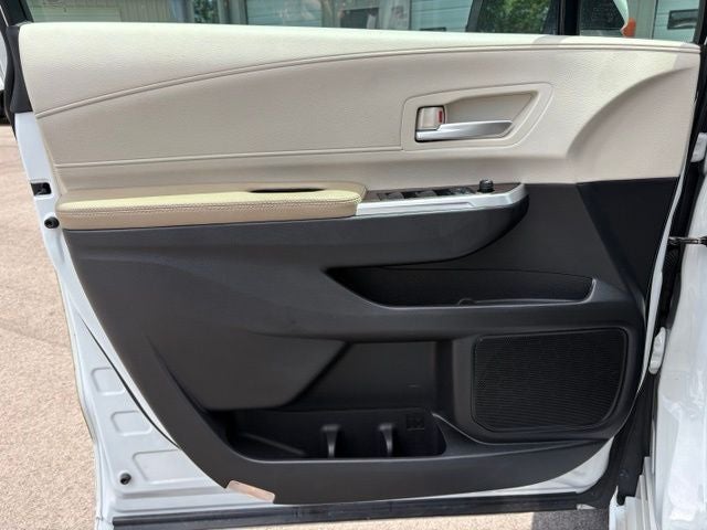 2024 Toyota Sienna XLE 7 Passenger