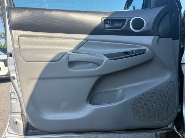 2015 Toyota Tacoma Base