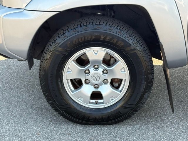 2015 Toyota Tacoma Base