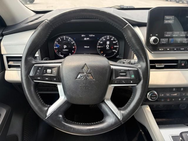 2022 Mitsubishi Outlander SEL