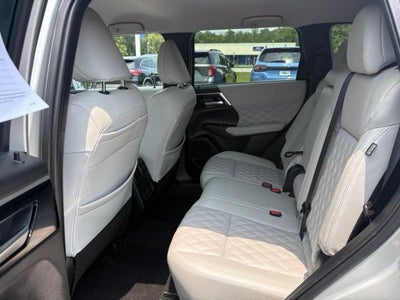 2022 Mitsubishi Outlander SEL
