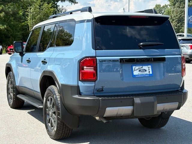 2025 Toyota Land Cruiser Base