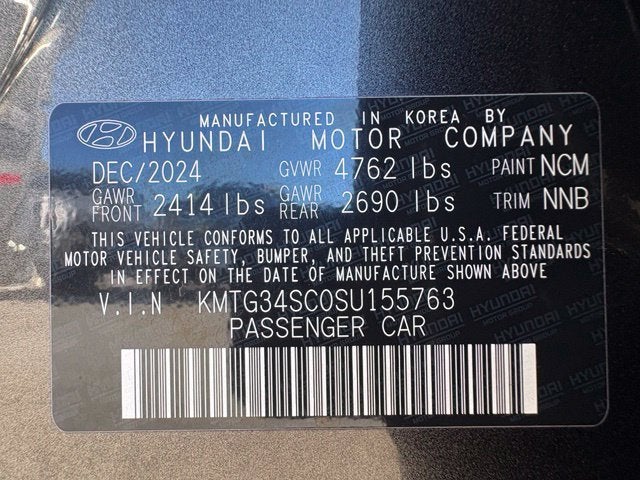 2025 Genesis G70 2.5T