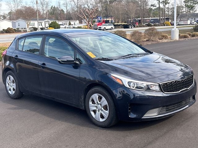 2017 Kia Forte5 LX