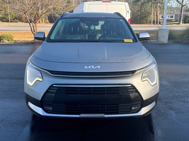 2025 Kia Niro SX