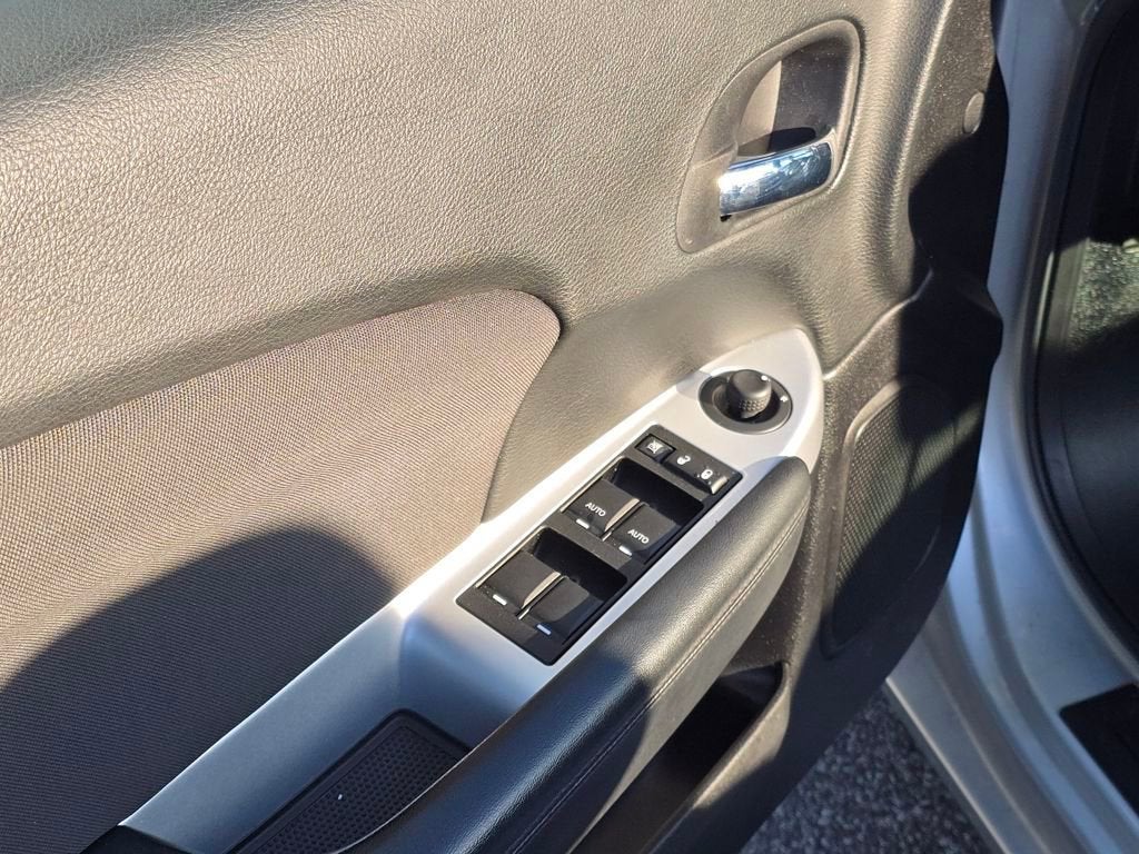 2011 Chrysler 200 Touring