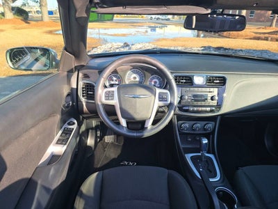 2011 Chrysler 200 Touring