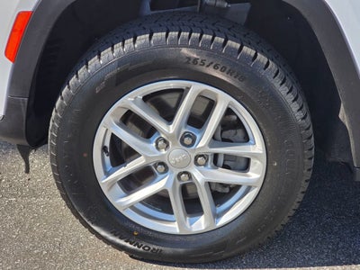 2023 Jeep Grand Cherokee L Laredo 4x4