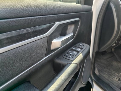 2022 RAM 1500 Big Horn Crew Cab 4x2 5'7" Box