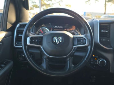 2022 RAM 1500 Big Horn Crew Cab 4x4 5'7" Box