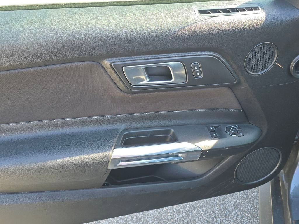 2021 Ford Mustang EcoBoost Fastback