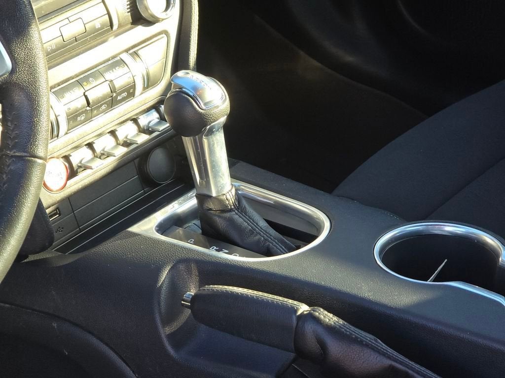 2021 Ford Mustang EcoBoost Fastback