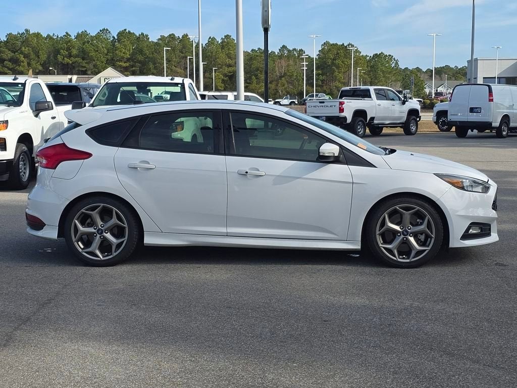 Used 2018 Ford Focus ST with VIN 1FADP3L99JL331674 for sale in Morehead City, NC