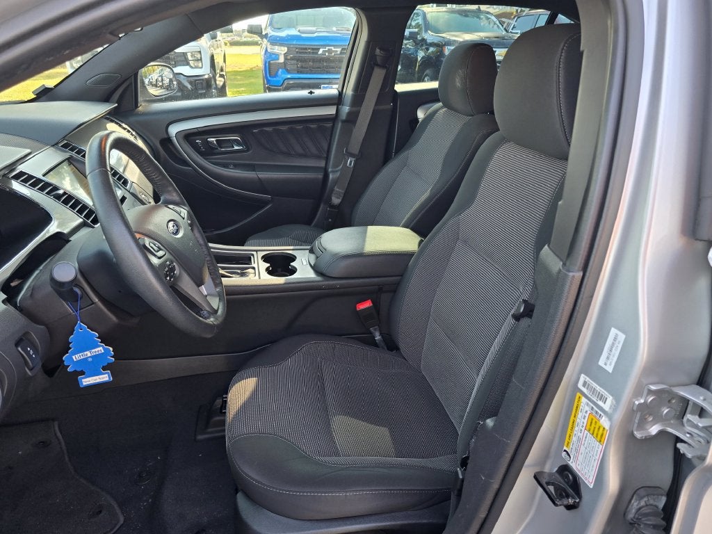 2019 Ford Taurus SEL