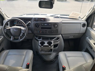 2023 Ford E-Series Cutaway E-350