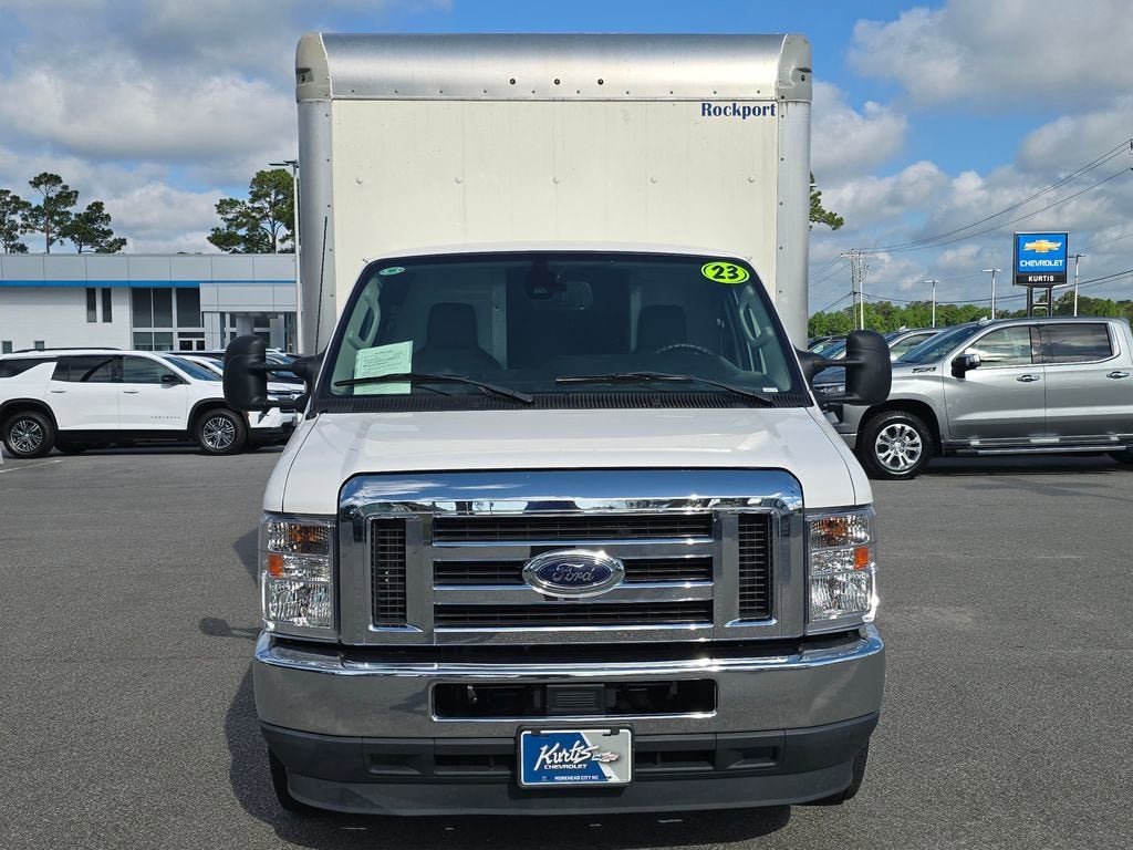 2023 Ford E-Series Cutaway E-350