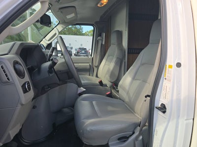 2023 Ford E-Series Cutaway E-350