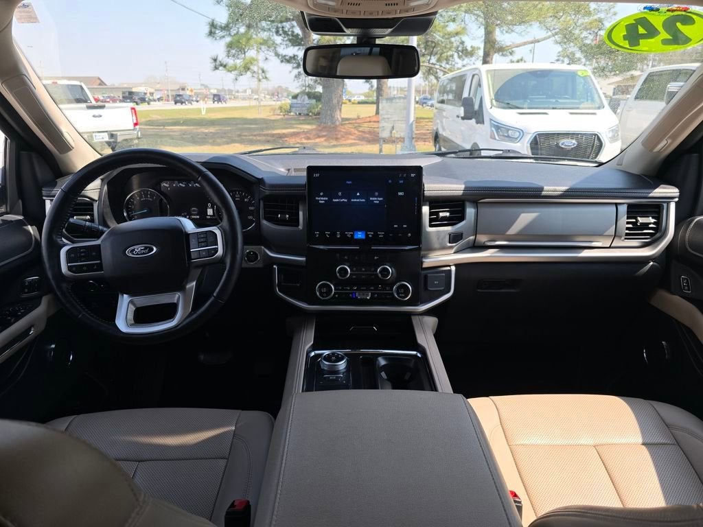 2024 Ford Expedition Max XLT