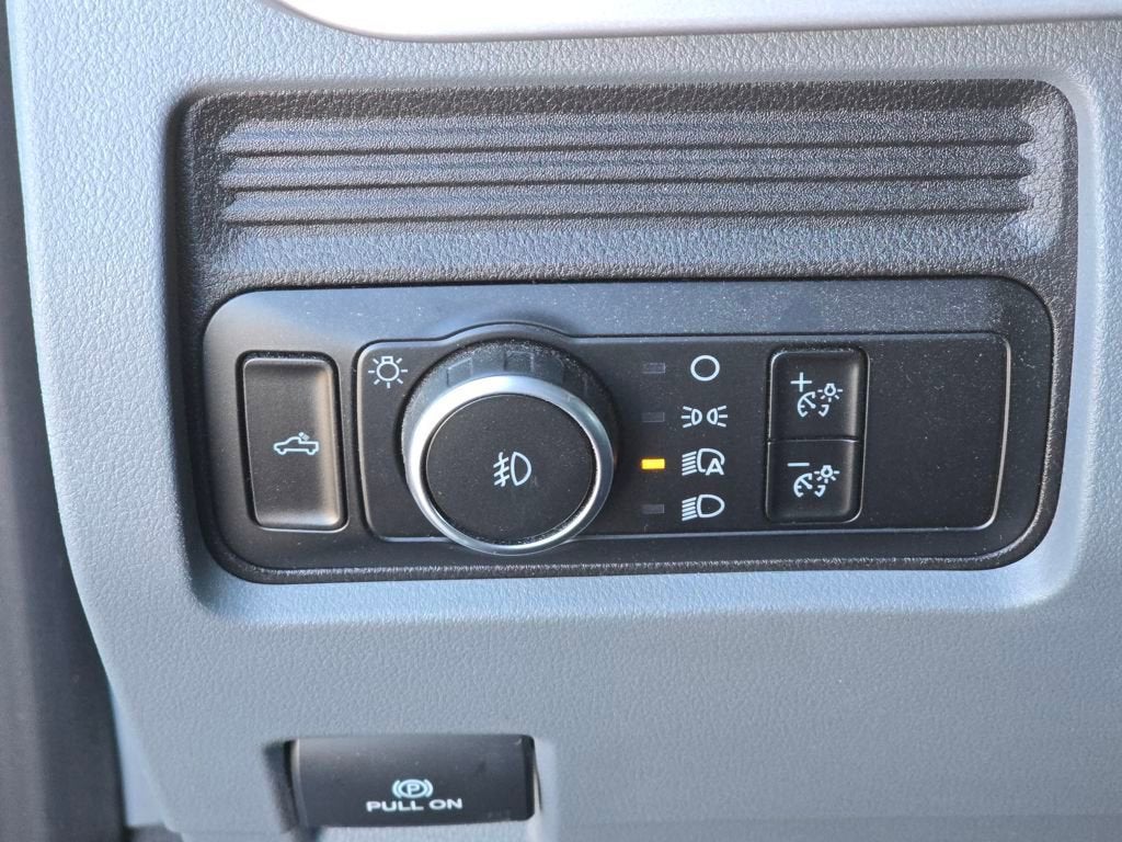 2025 Ford Super Duty F-250 SRW XL